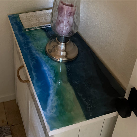 Bar Harbor Beach Cottage Hutch